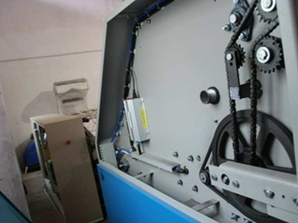 折疊機設備細節1