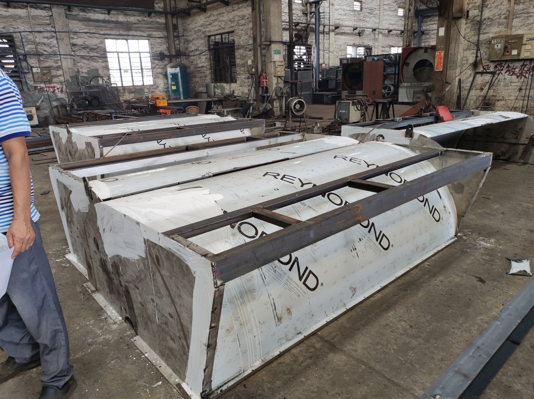 工業洗衣機選型要點與性能對比分析