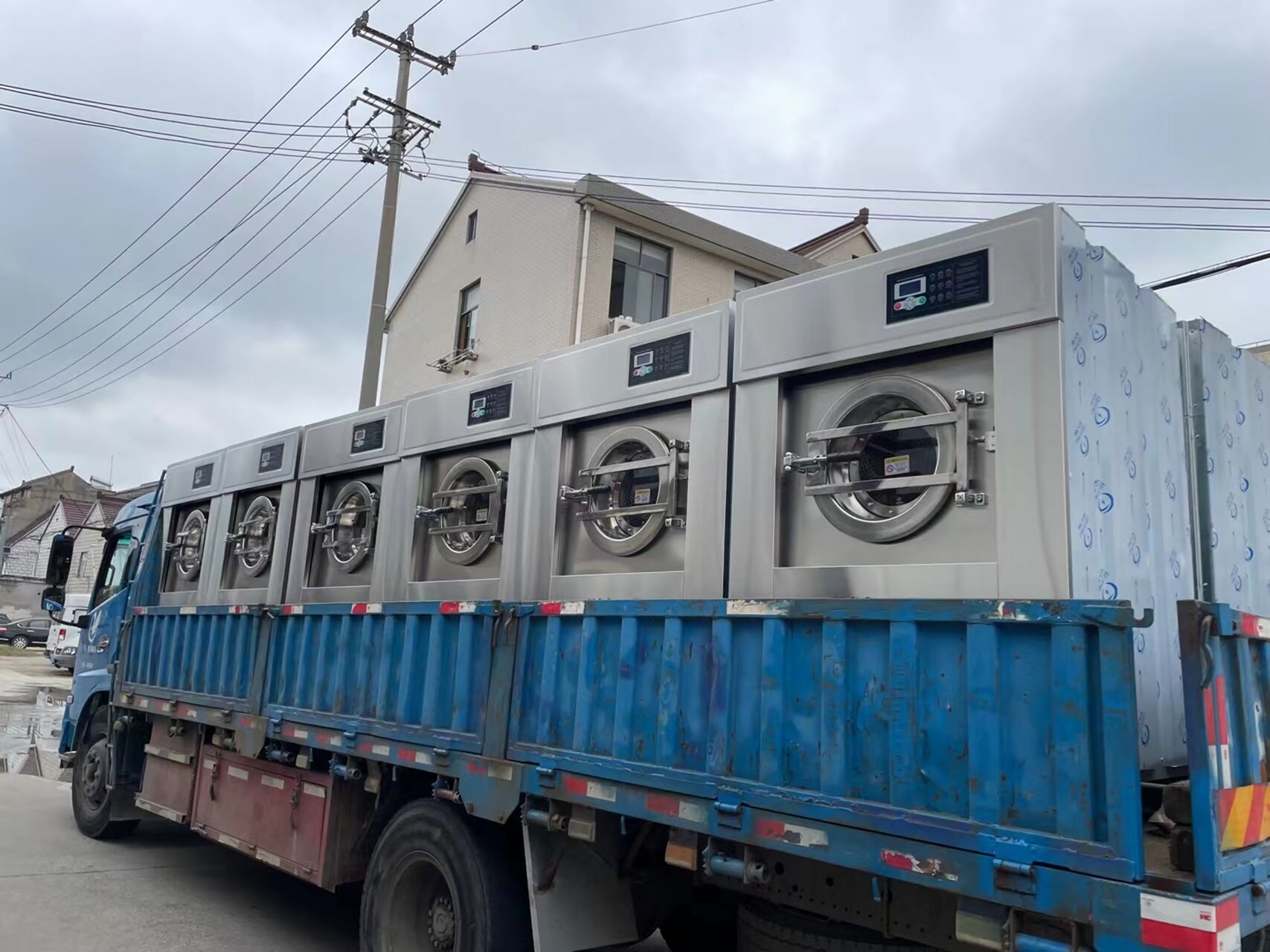 降低洗滌成本，從一臺靠譜的工業洗衣機開始